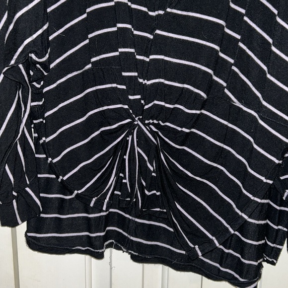 WE THE PEOPLE - Picture 2 of 3